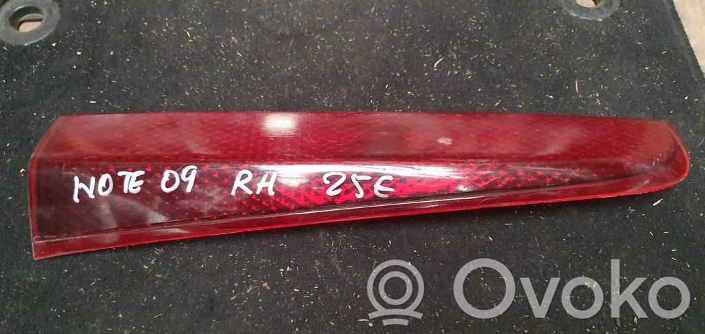 Tail light lenses   16752