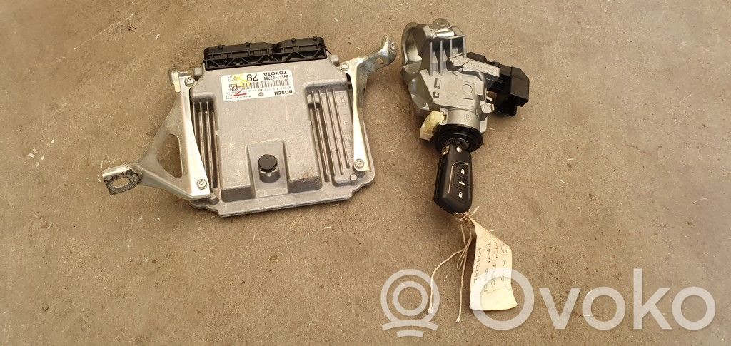 Engine ECU kit and lock set   8966102780,450200205