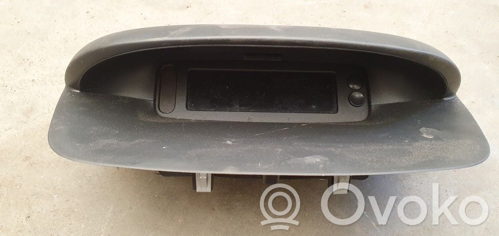 Renault Megane III Screen/display/small screen 
