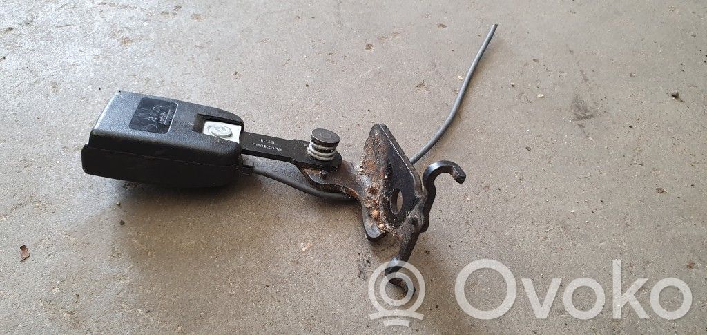 Renault Megane III Hebilla del cinturón de seguridad trasero 