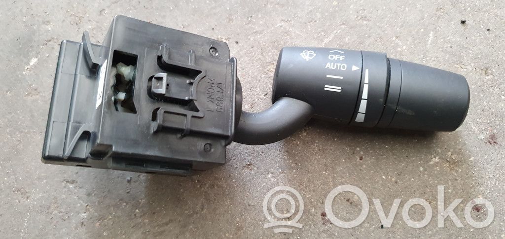 Wiper control stalk   17F8991
