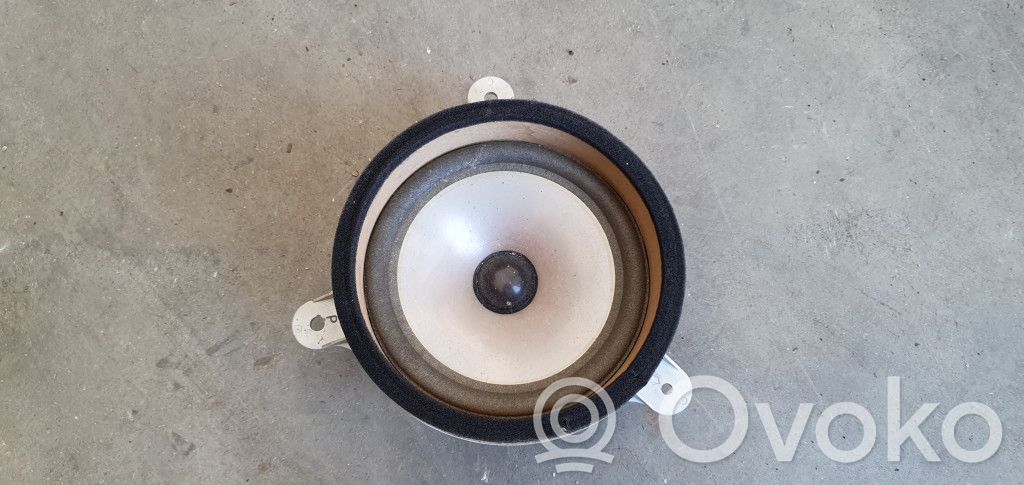 Subaru Tribeca Altavoz de alta frecuencia para las puertas traseras 