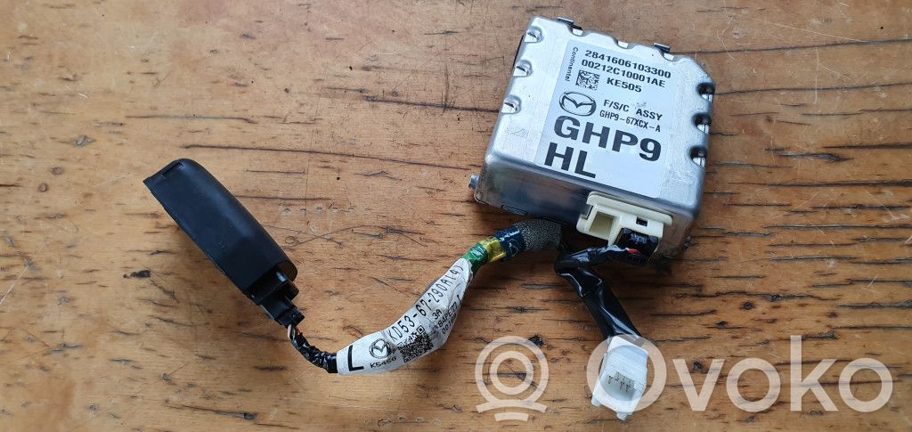 Windshield/windscreen camera   GHP967XCXA