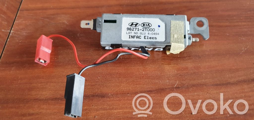 Antenas pastiprinātājs   962712T000