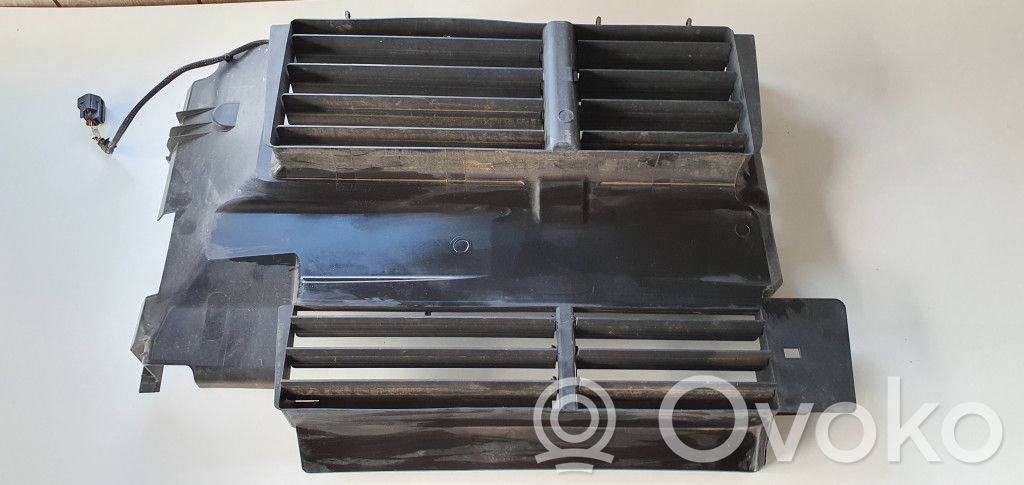 Lufteinlass Luftführung   BM518475CF