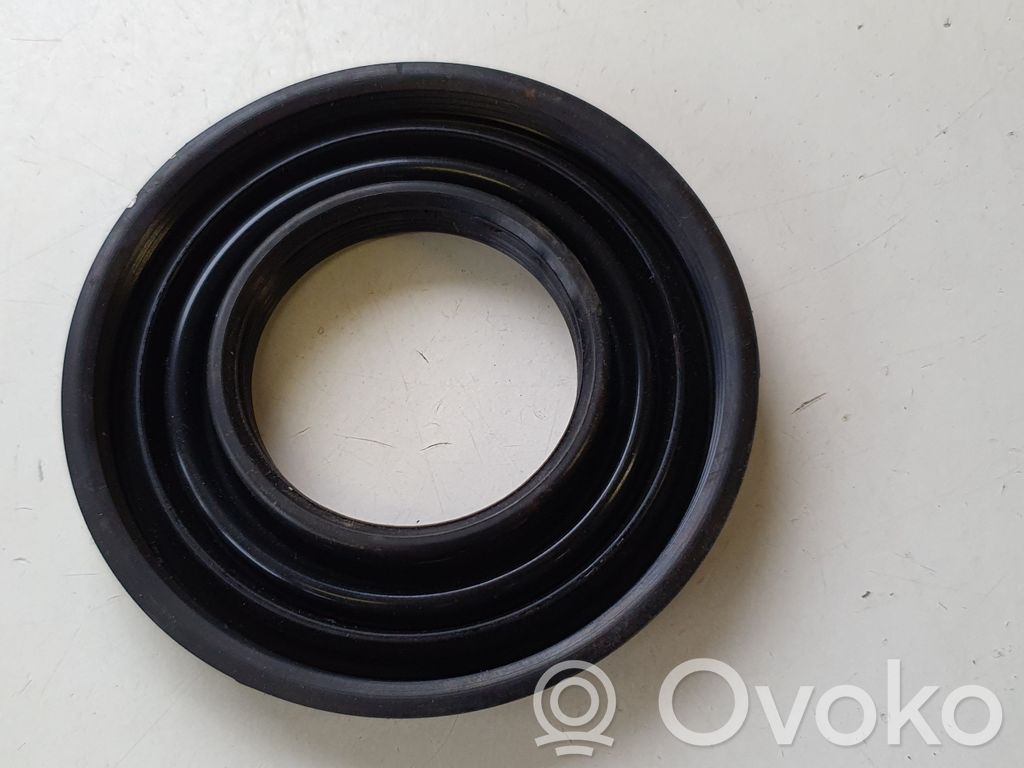 Nissan Pulsar Headlight/headlamp dust cover 