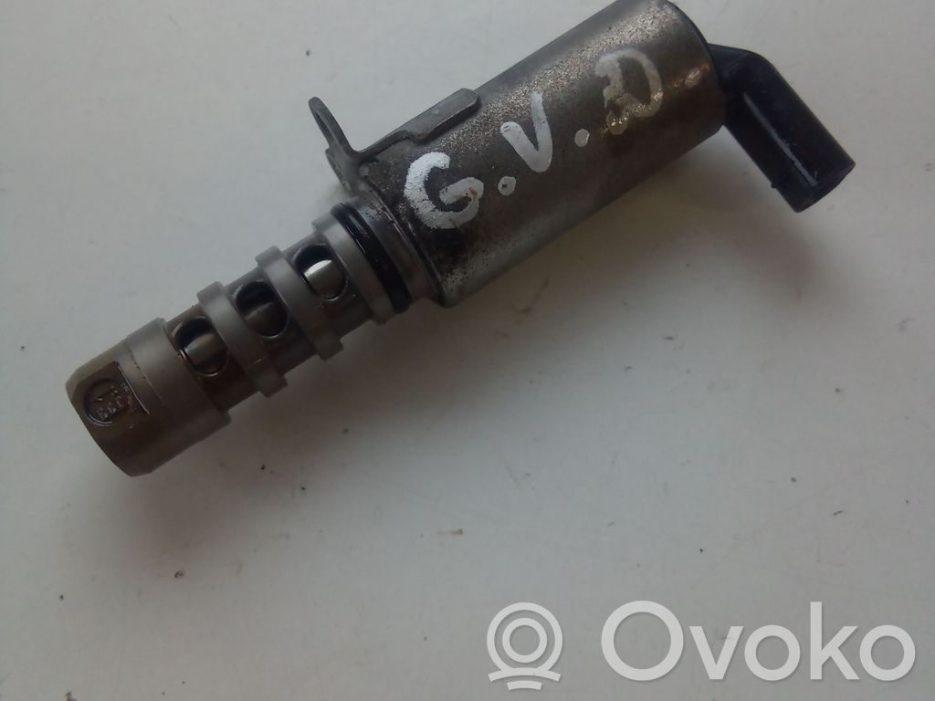Electrovanne position arbre à cames   06E109257L