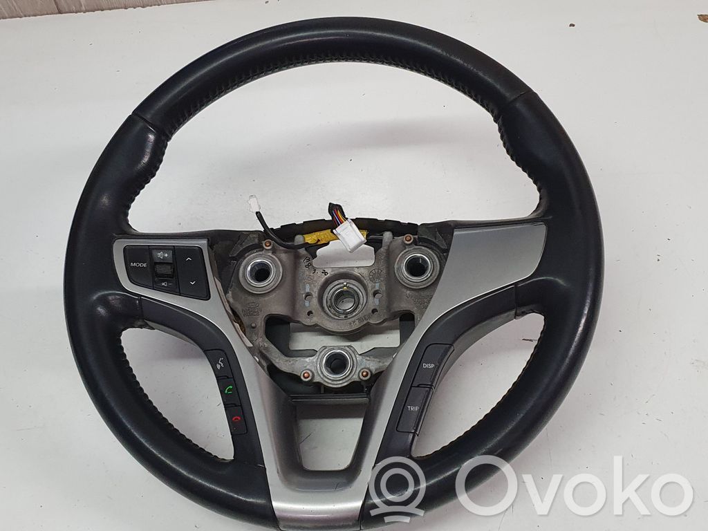 Steering wheel   561003Z212RY