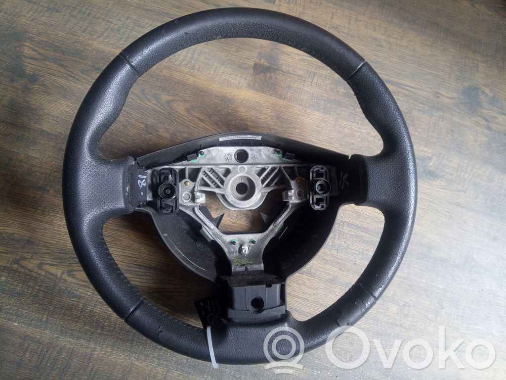 Nissan Qashqai+2 Ohjauspyörä 