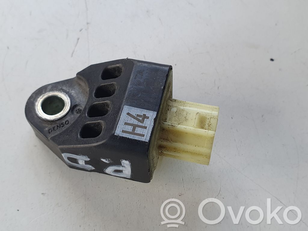 Toyota Yaris Sensor impacto/accidente para activar Airbag 
