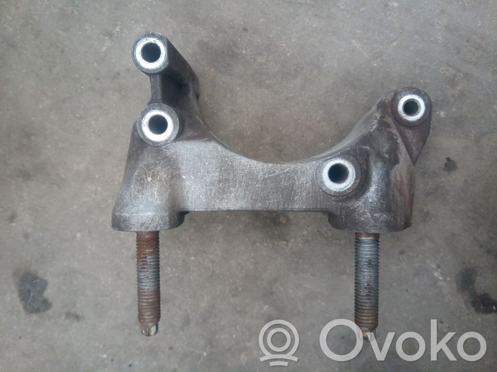 Ford S-MAX Engine mounting bracket 