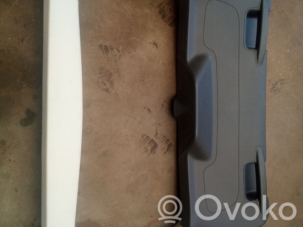 Tailgate trim   BM51A40411F,BM51A42906A,BM51A42907A,BM51A46404A