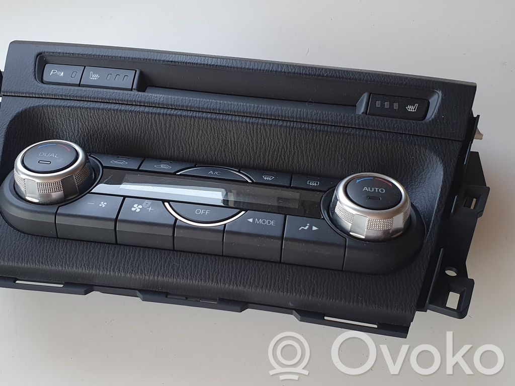 Mazda 3 II Climate control unit 