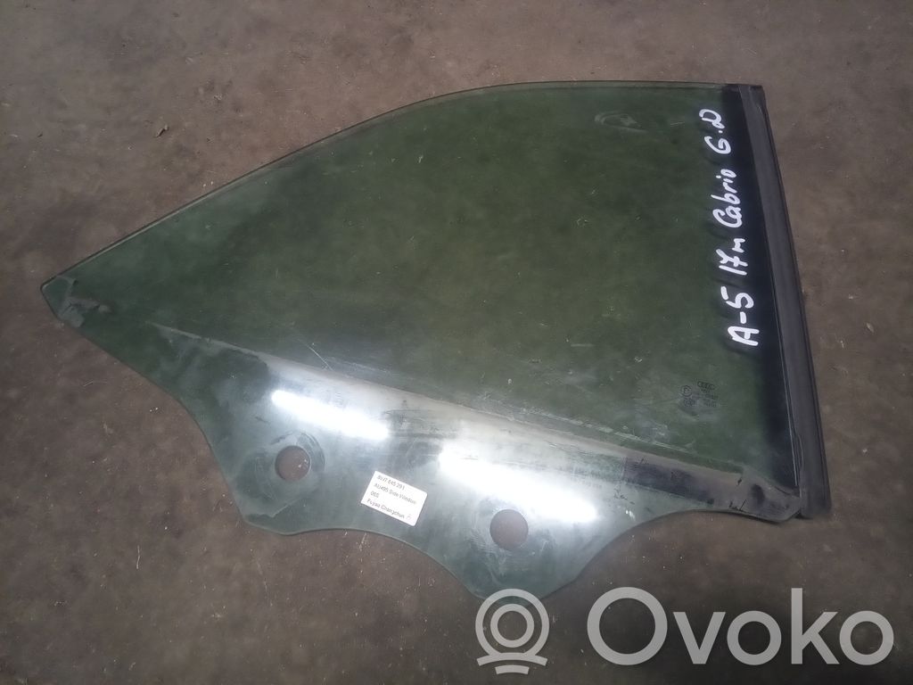 Rear side window   8W7845298