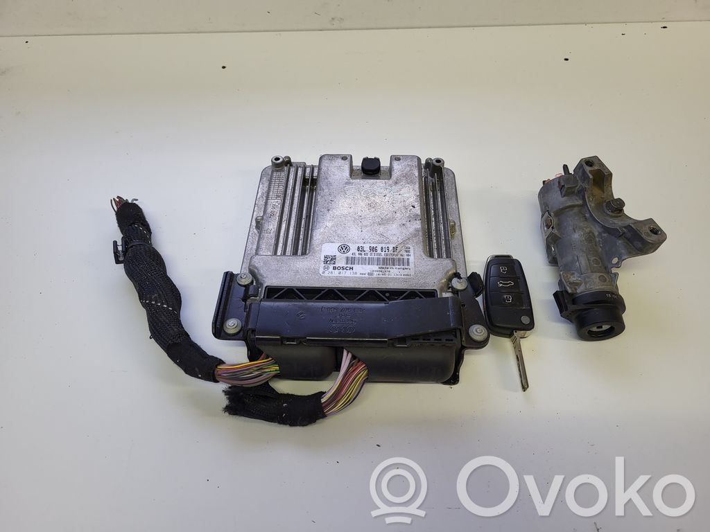 Moottorin ohjainlaite/moduuli   03L906019DF,4B0905851