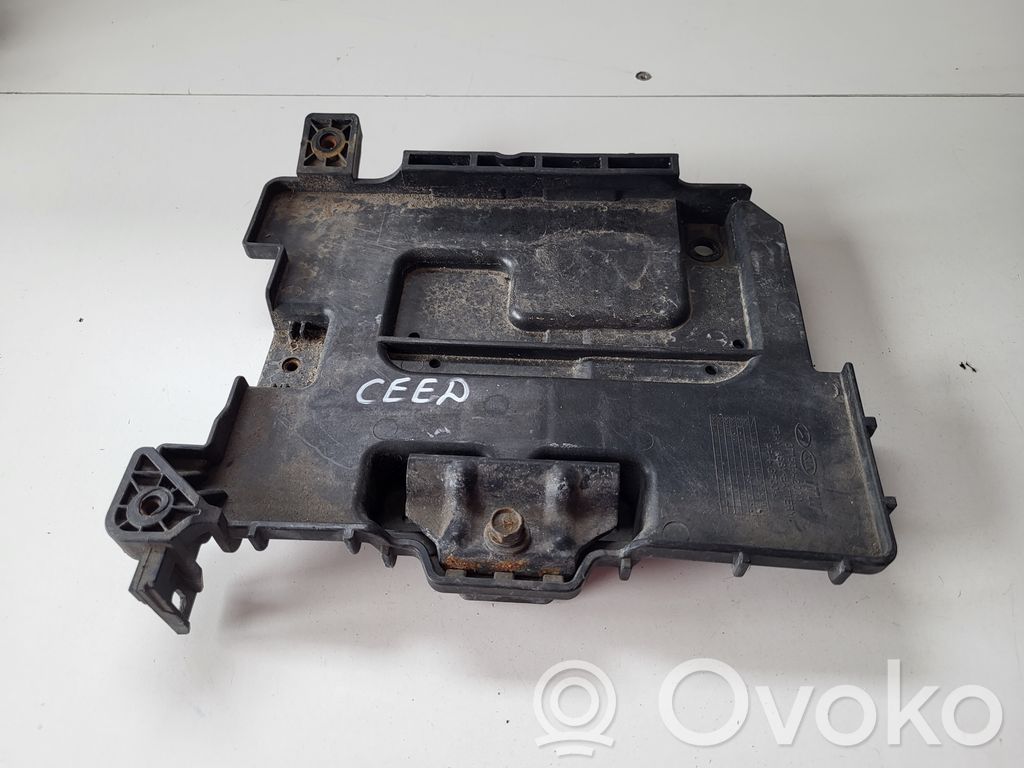 KIA Pro Cee'd II Akun alusta 