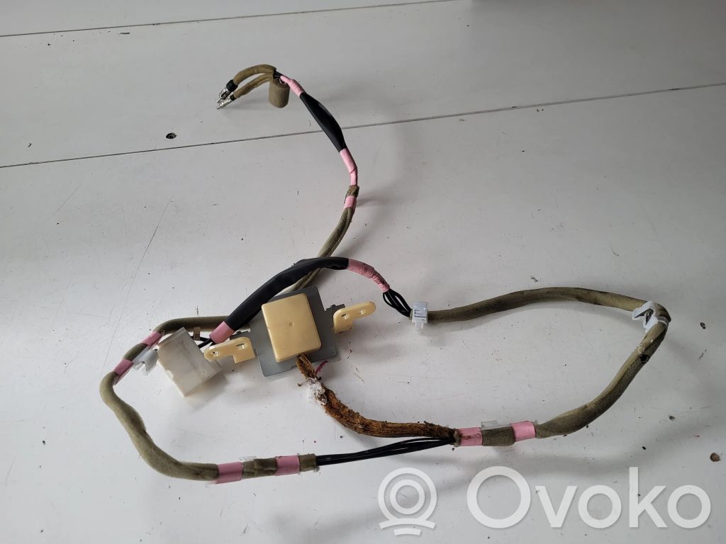 GPS-pystyantenni   8686048050
