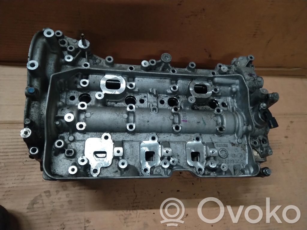 Renault Trafic III (X82) Engine head 