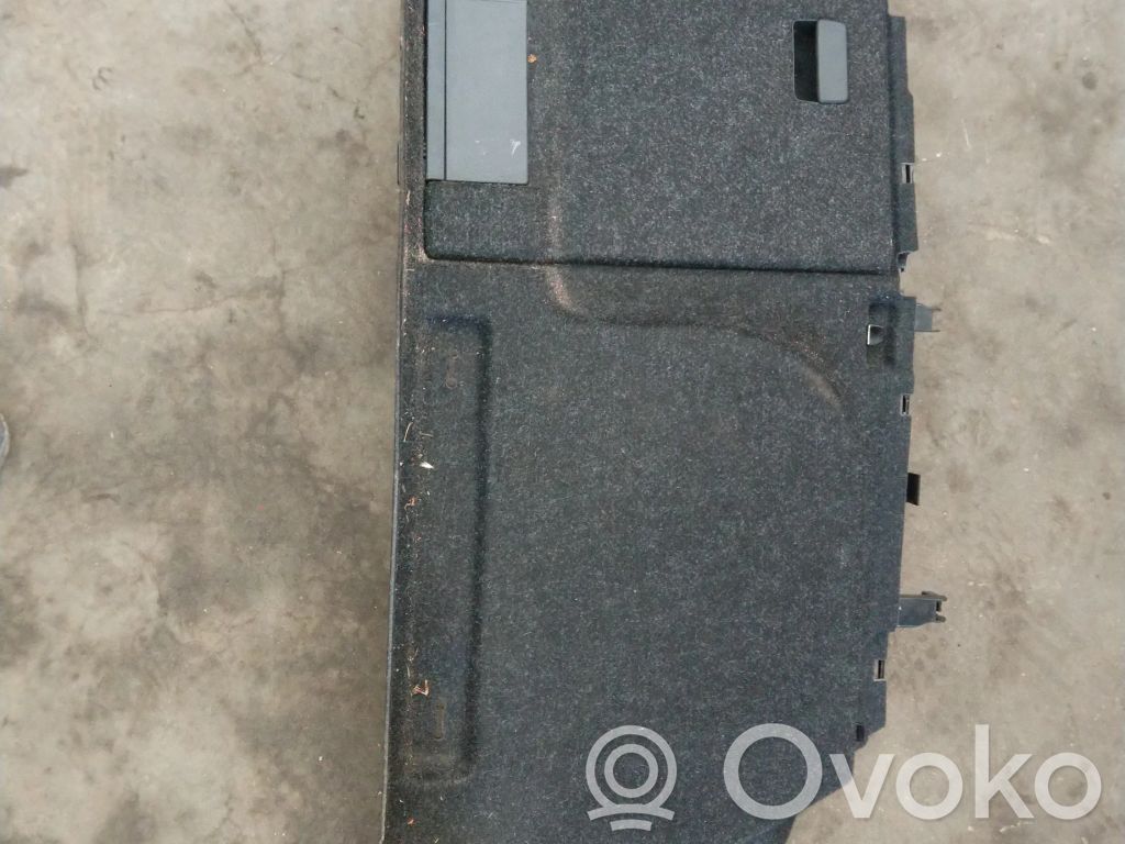 Trunk/boot lower side trim panel   3V9867427AE