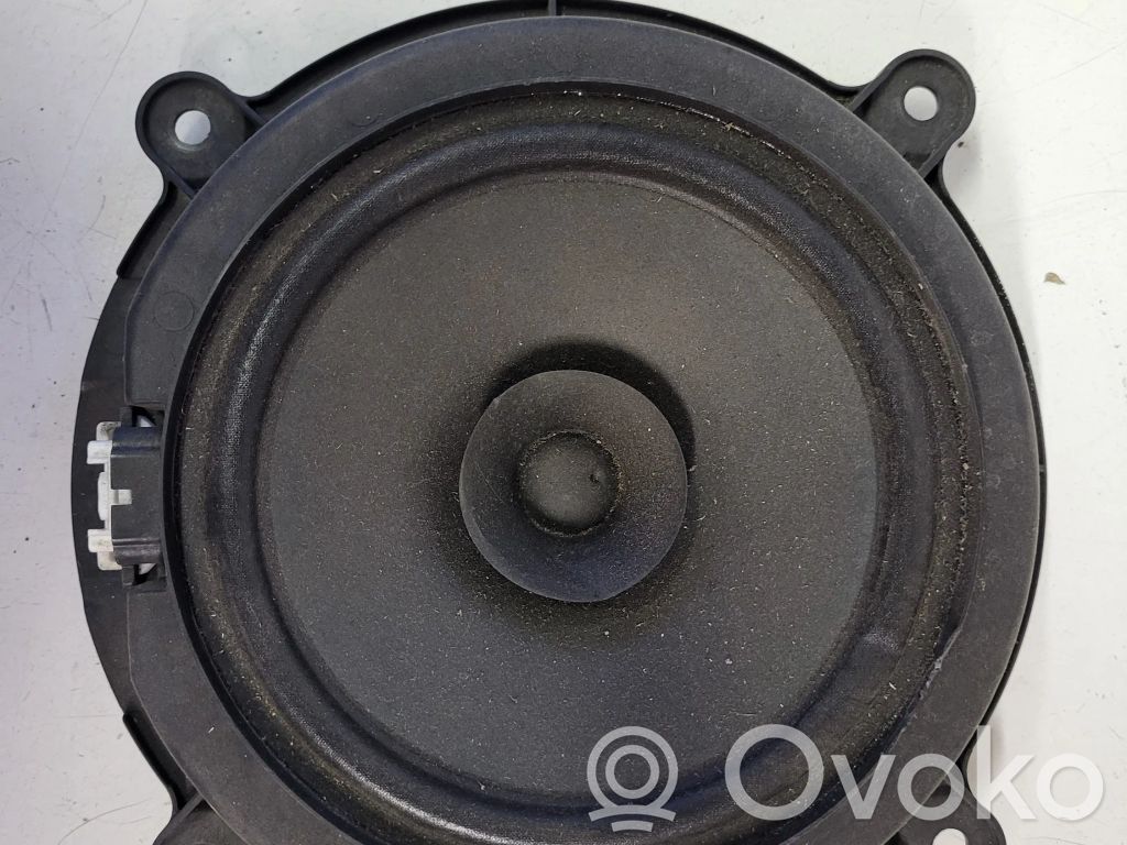 Altavoz de la puerta delantera   66960KA085