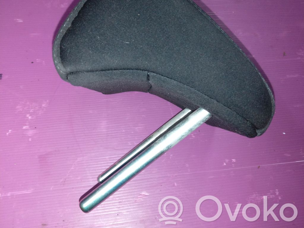 Kopfstütze hinten