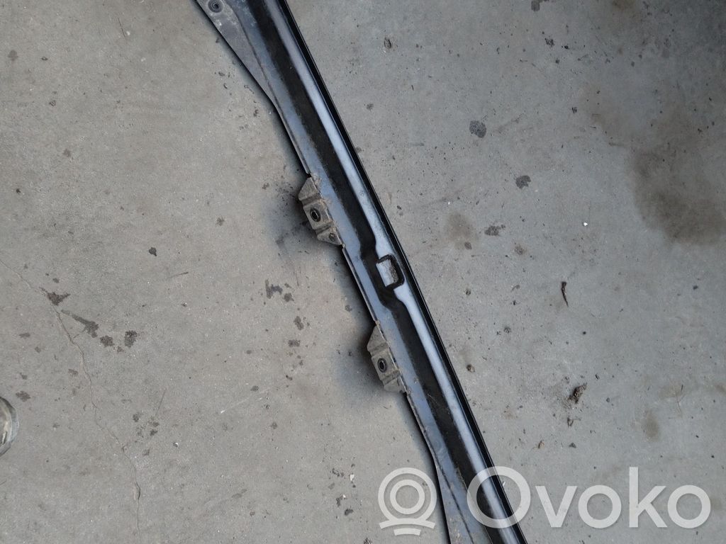 Wiper trim   668104935R