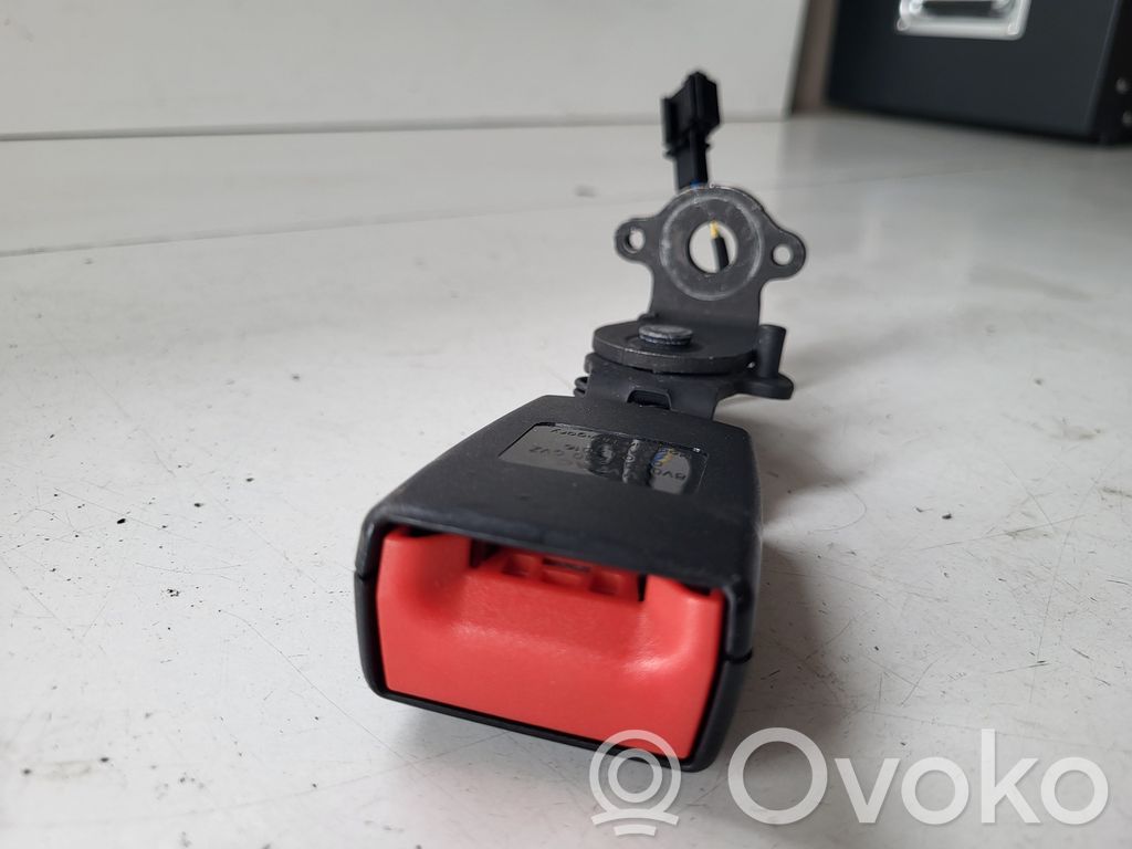 Audi A3 S3 8V Hebilla del cinturón de seguridad trasero 