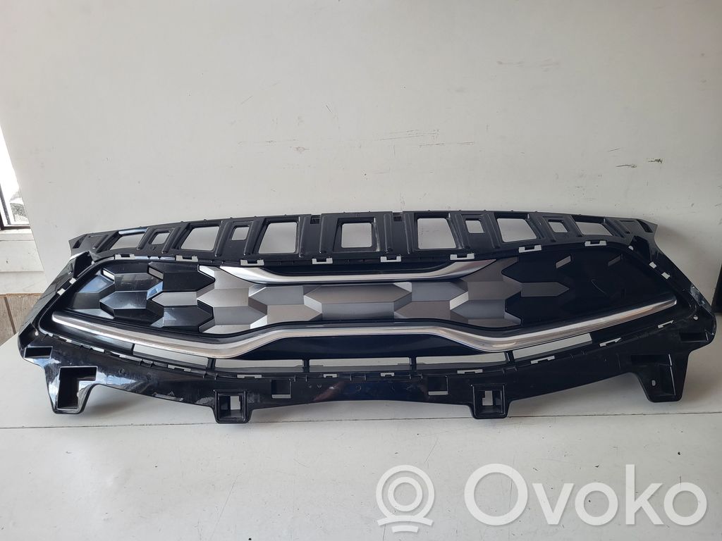 KIA Ceed Front bumper upper radiator grill 