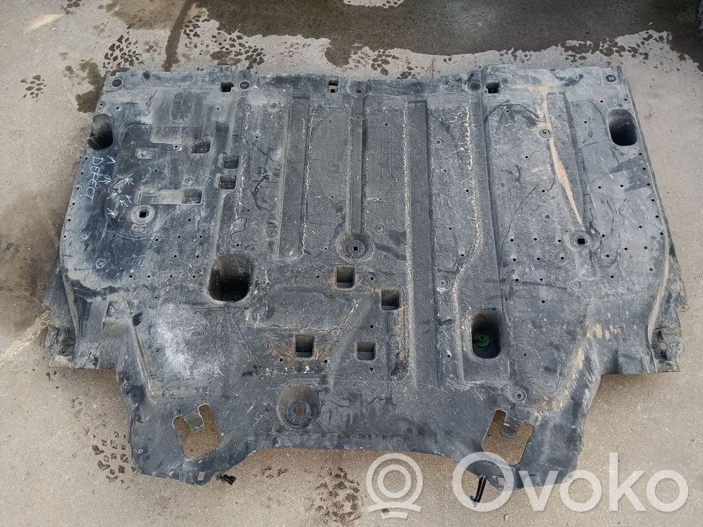 Peugeot 208 II Center/middle under tray cover 