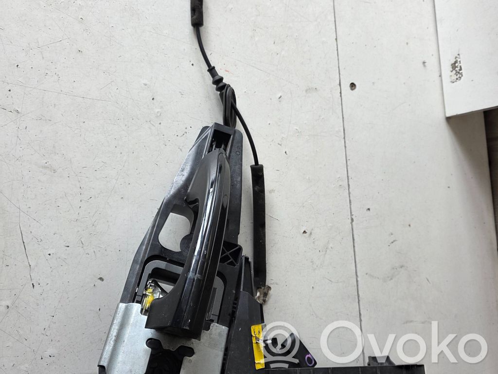 Ford Galaxy Front door lock 