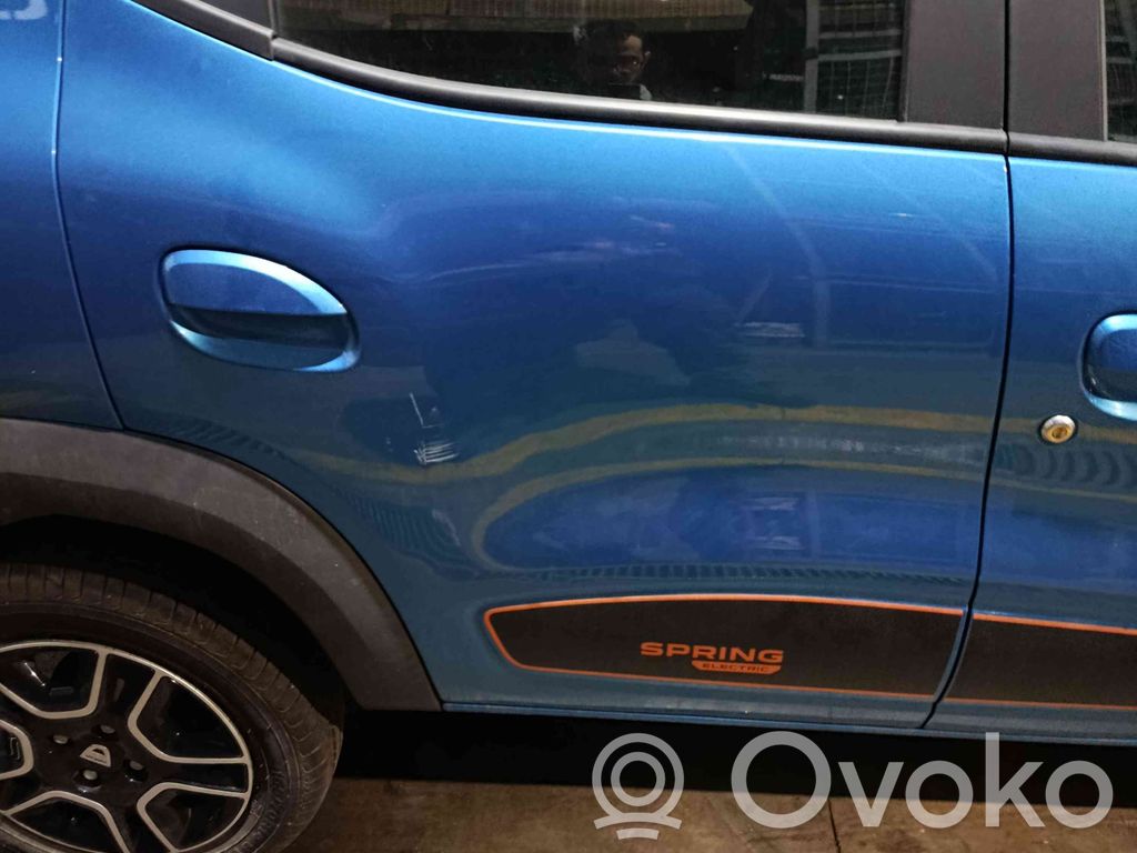 Rear door