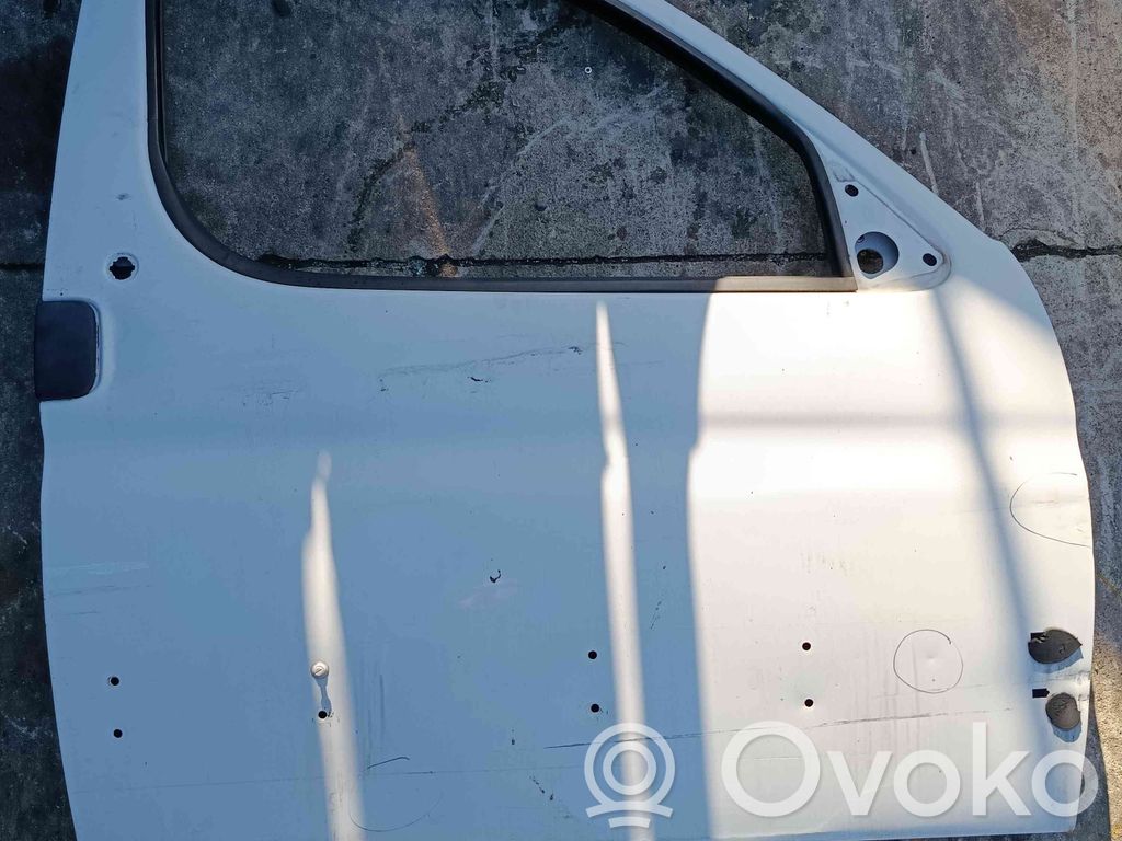 Porte avant