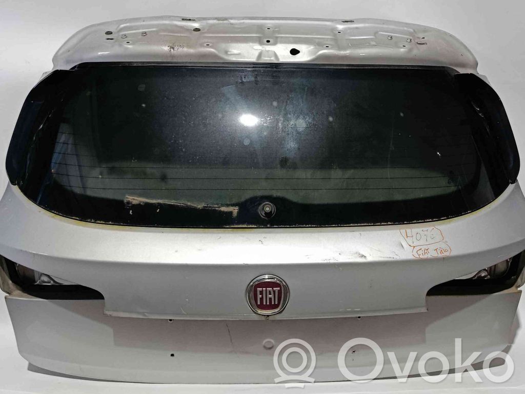 Tailgate/trunk/boot lid