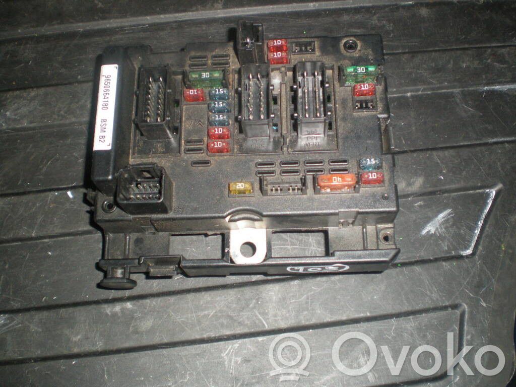 Unidad de control SAM   9650664180
