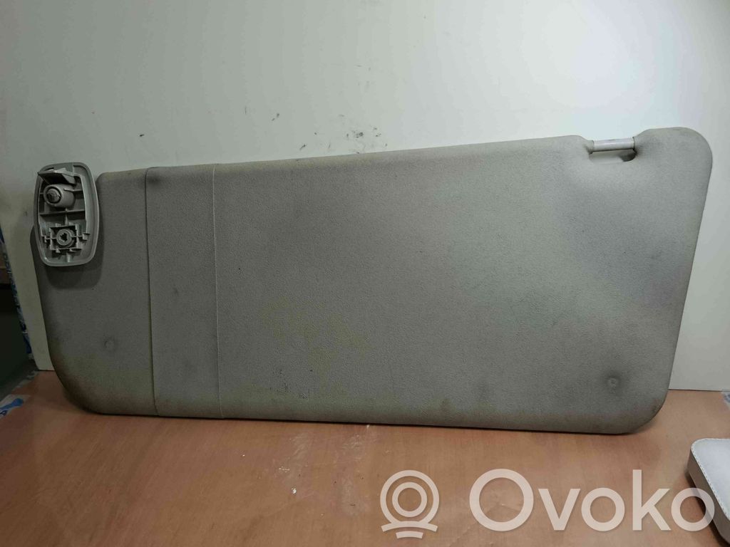 Sun visor