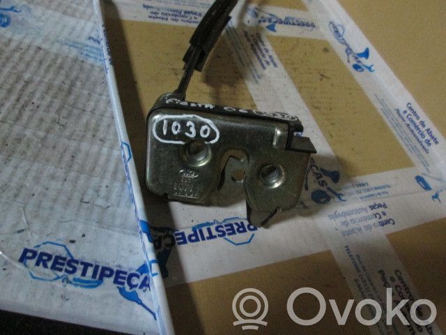 Tailgate exterior lock   2S61A43102BE