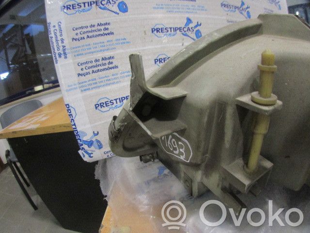 Headlight/headlamp   FAR1693