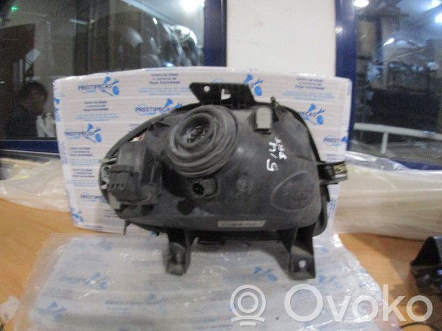 Renault Clio II Scheinwerfer 