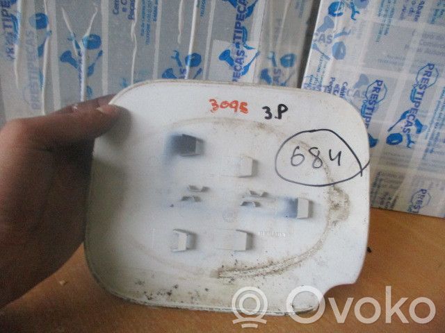 Polttoainesäiliön korkki   8200290088,0P