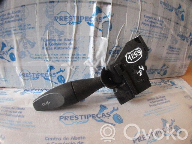 Ford Focus Otros interruptores/perillas/selectores 