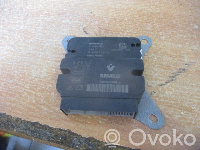 Renault Twingo III Airbag control unit/module 