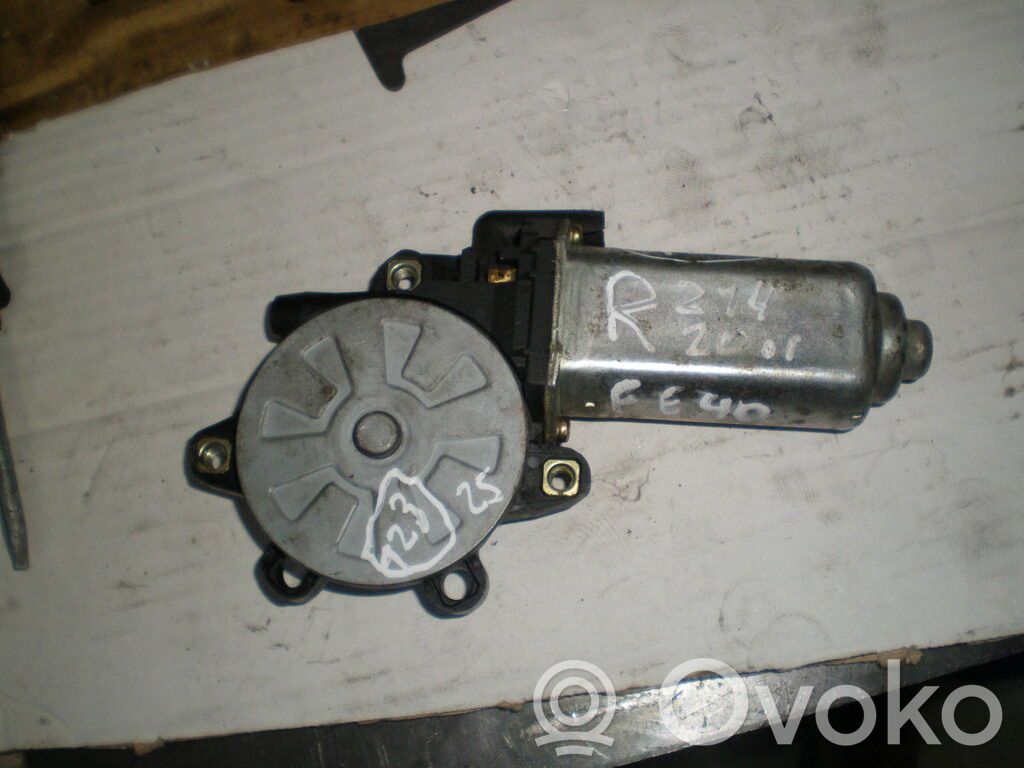 Front door window regulator motor   REF0123