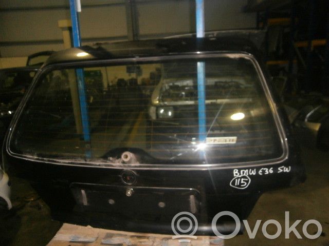 Tailgate/trunk/boot lid   REF115