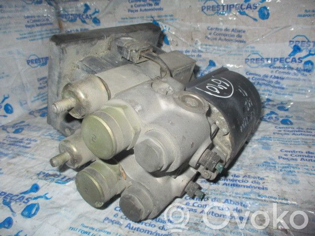 Renault Megane I ABS-pumppu 