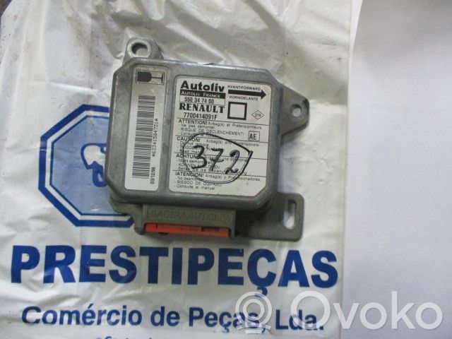 Renault Megane I Airbag control unit/module 