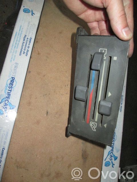 Climate control unit   E4RH18532AA