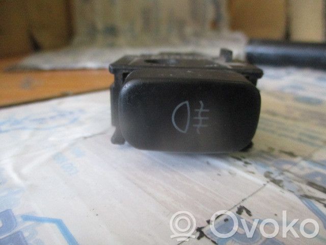 Toyota Corolla E110 Interruptor de luz 