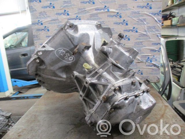 Daewoo Nubira Scatola del cambio manuale a 5 velocità 