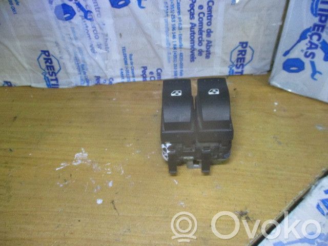 Electric window control switch   015088A