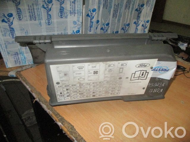 Guantera   2S61A06024AD